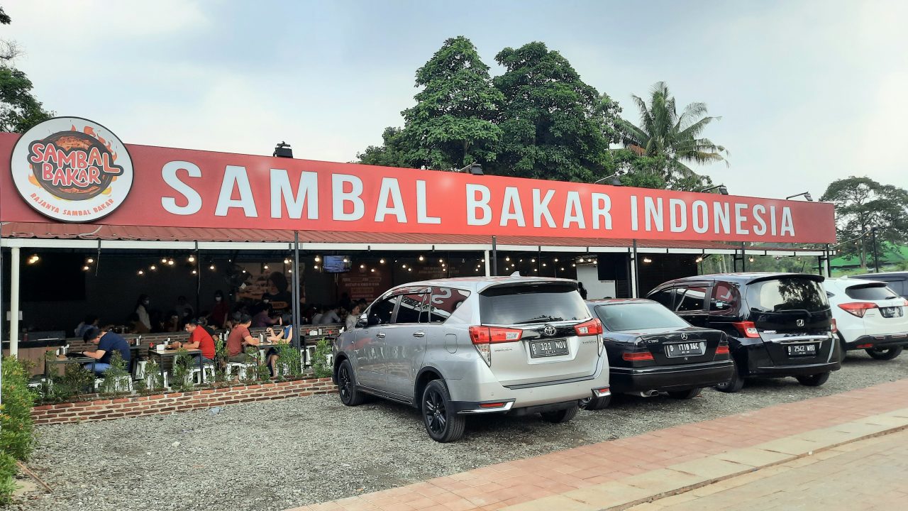 Sambal Bakar Indonesia, Dakota Bandung